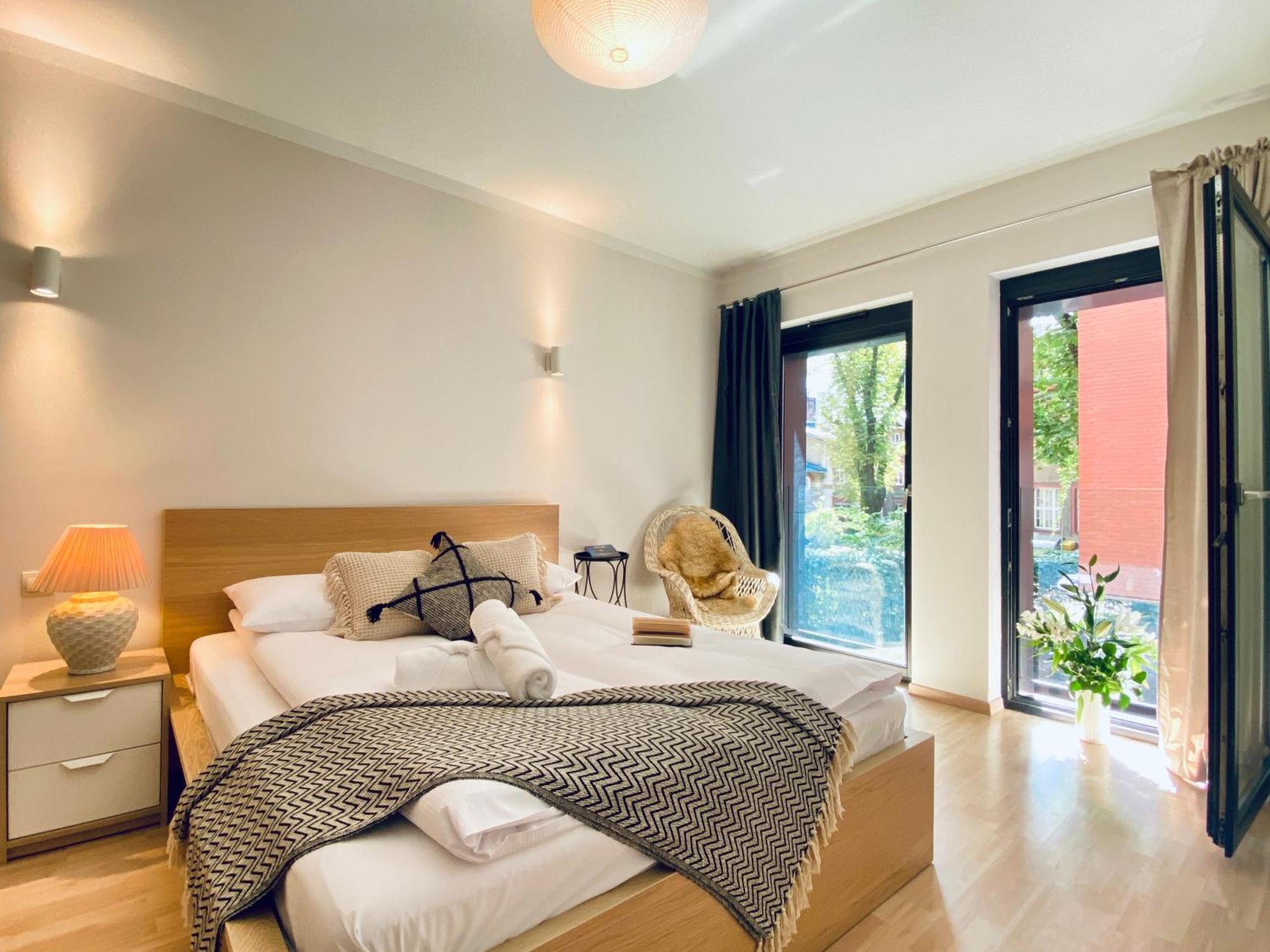 Angel Mint Apartment - Free Parking - Balcony Краків Екстер'єр фото