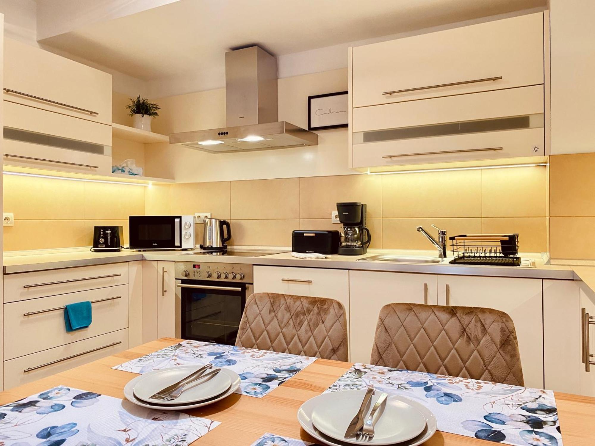 Angel Mint Apartment - Free Parking - Balcony Краків Екстер'єр фото