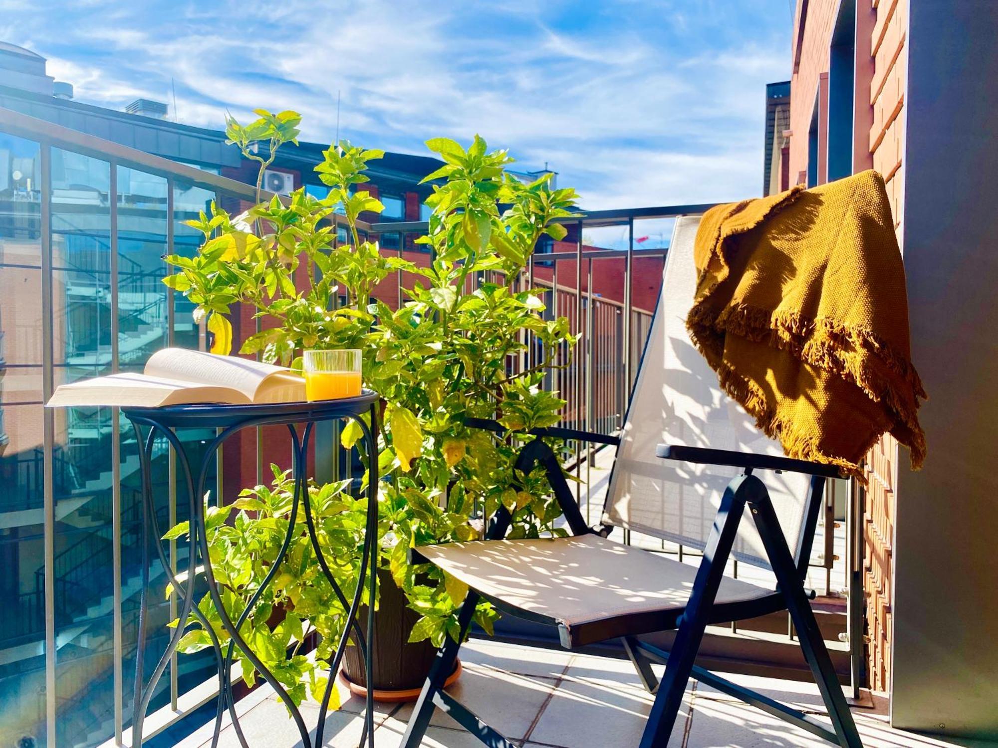 Angel Mint Apartment - Free Parking - Balcony Краків Екстер'єр фото