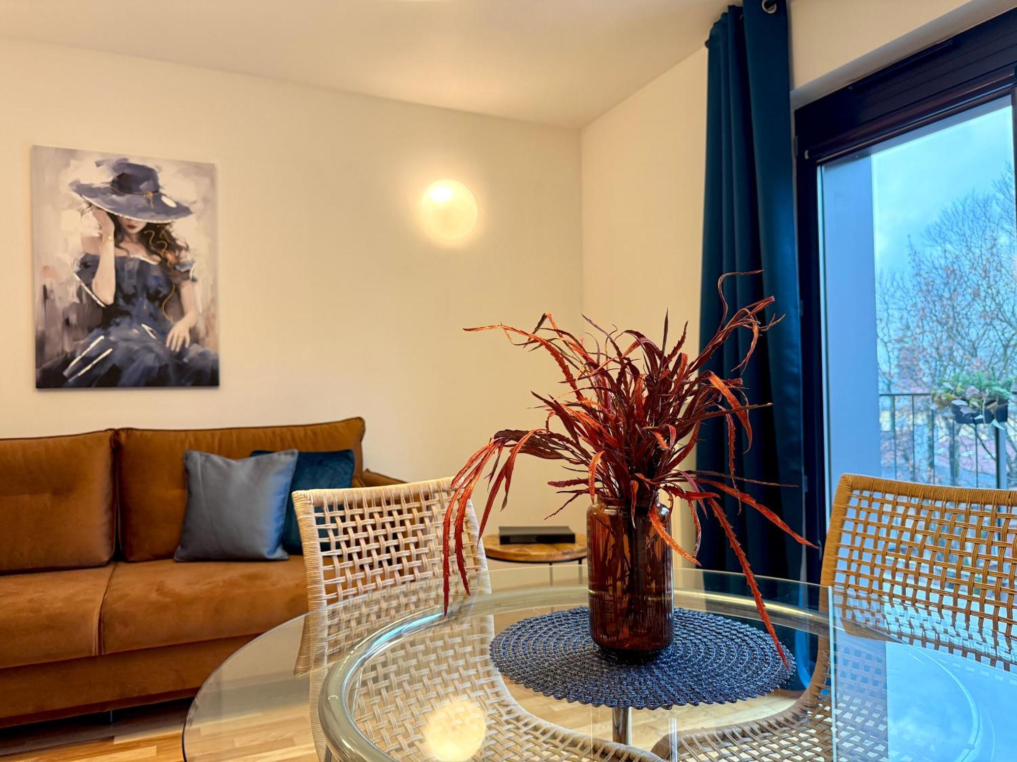 Angel Mint Apartment - Free Parking - Balcony Краків Екстер'єр фото
